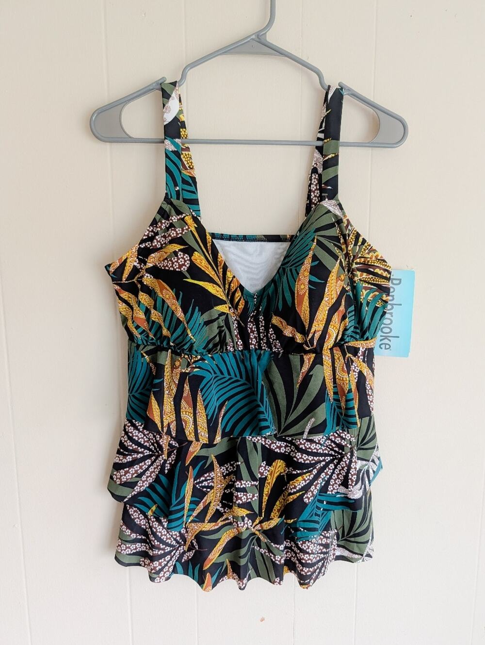 Penbrooke‎ Fauna Print Tankini Swim Top